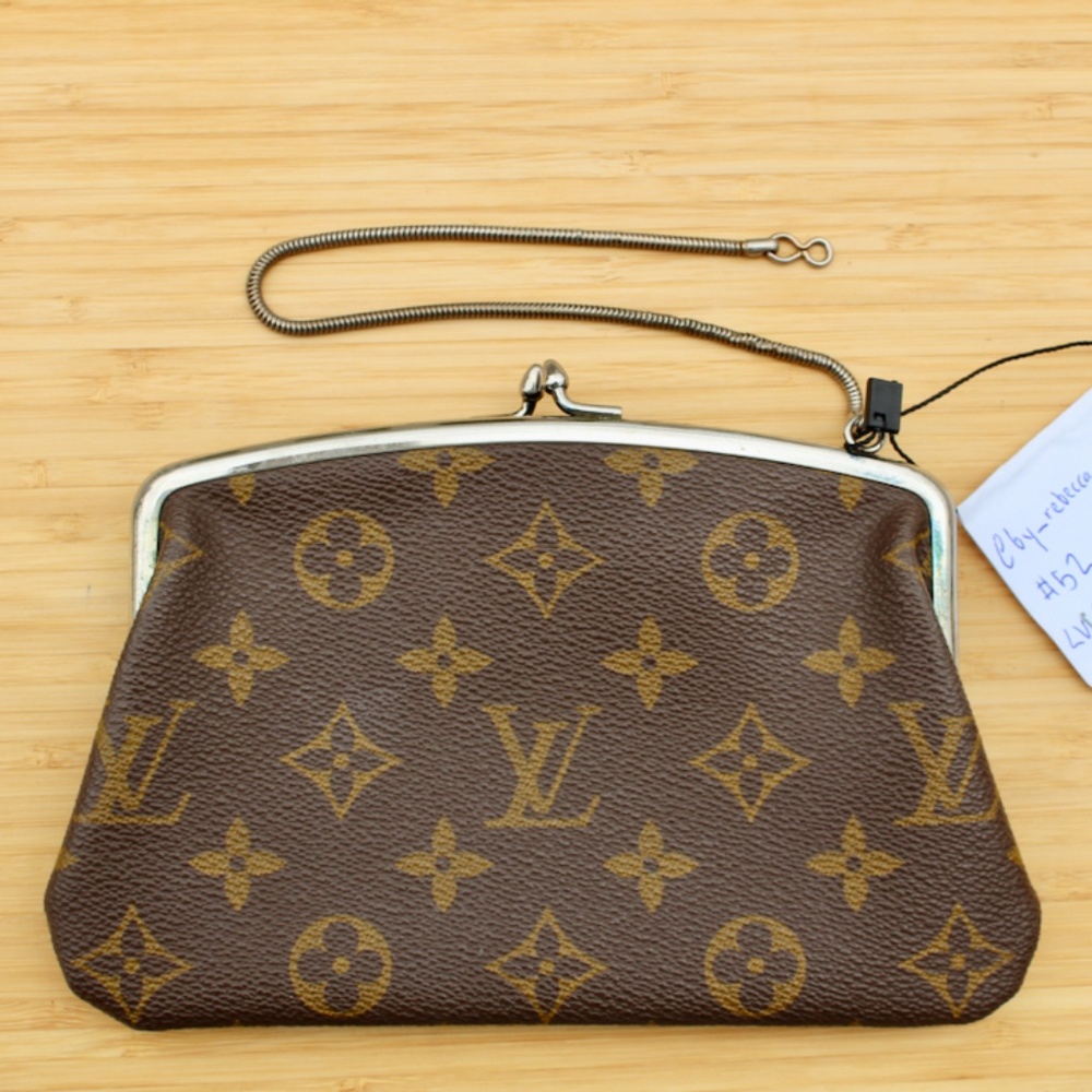 VINTAGE Used LV Marais Kisslock Pouch Coin Purse